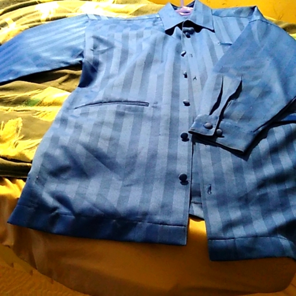 Royal blue dress shirt size is large but it is a very very large dress shirt